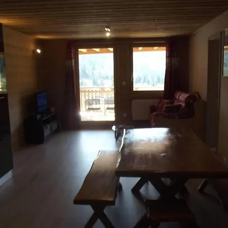 Апартаменты Location Pied Des Pistes Ла-Бресс